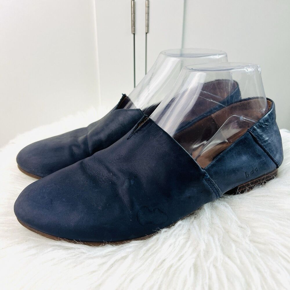 b.ø.c. Born Concept Suree Navy Blue Hand Finished leather Slip on Loafers Sz 7.5